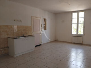  Appartement à louer 3 pièces 60 m²