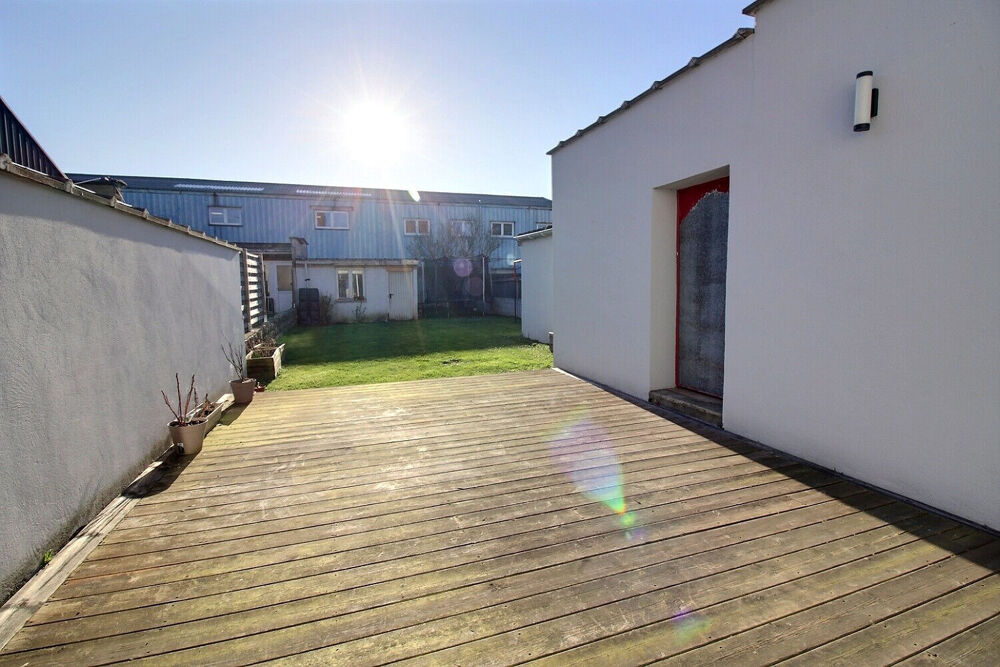 Vente Maison Maison Lomme 121m², 3 chambres , jardin et dépendances. Lomme
