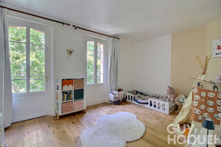  Maison à vendre 10 pièces 240 m²