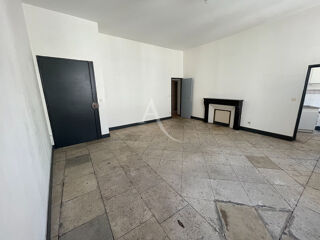  Appartement à louer 2 pièces 64 m²