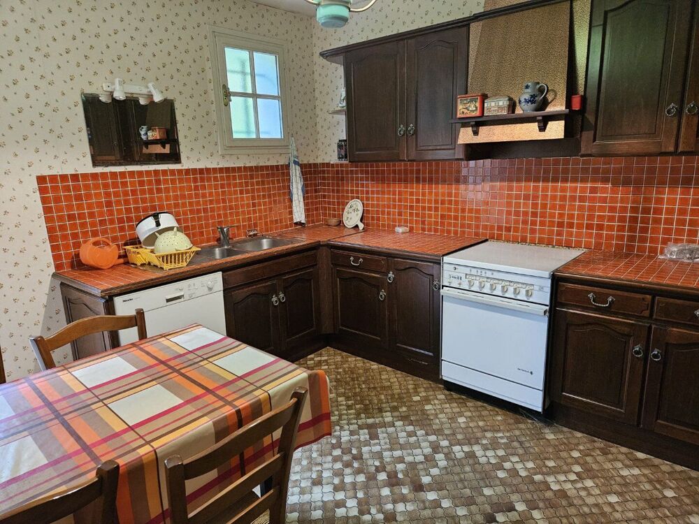 Maison familiale avec grand parc arboré
