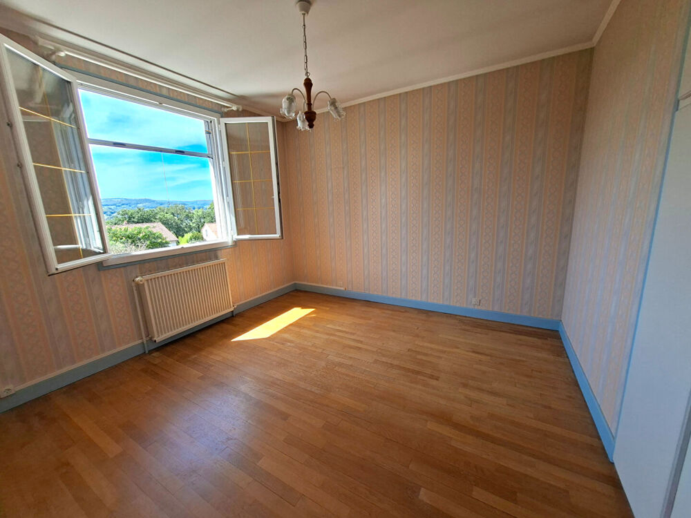 Villa avec piscine à 2 minutes des commodités