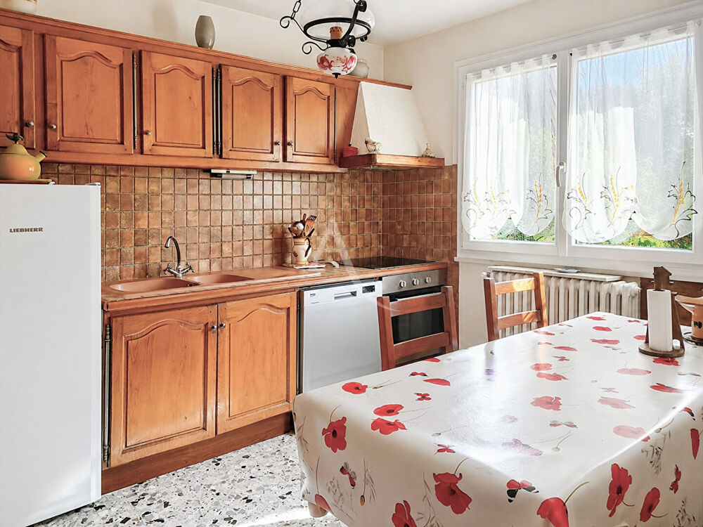 Vente Maison Maison Cergy 6 pièce(s) 152.29 m2 Cergy