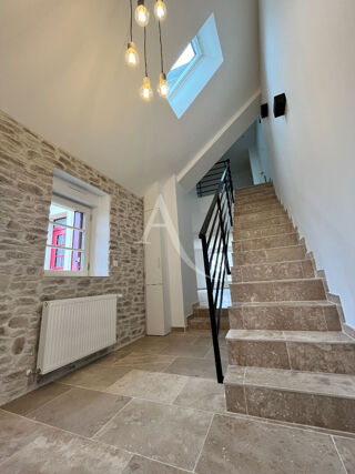  Maison � louer 5 pi�ces 164 m�