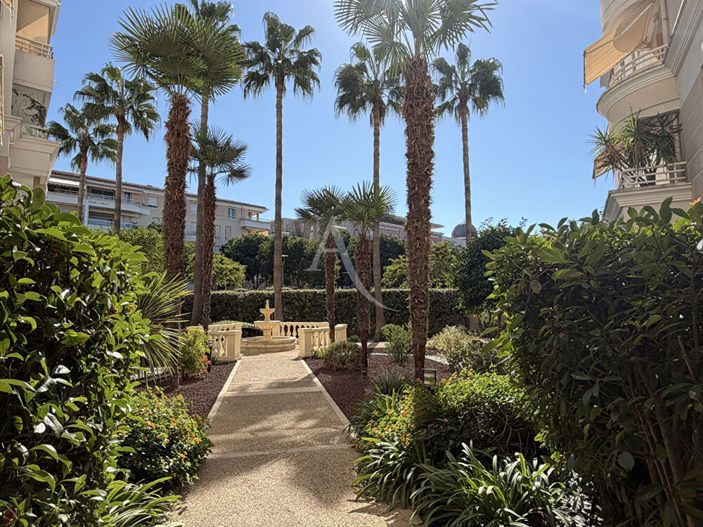 Cagnes Sur Mer Très beau 3/4 Pièces 80 m2 Belle terrasse Garage Cave