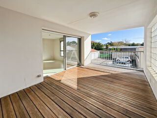 Vente Appartement Appartement T2 avec balcon, ascenseur et deux places de parking à Challans Challans