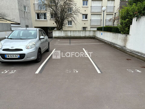  Parking / Garage � louer 