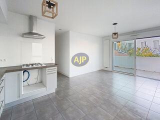  Appartement � vendre 3 pi�ces 61 m�