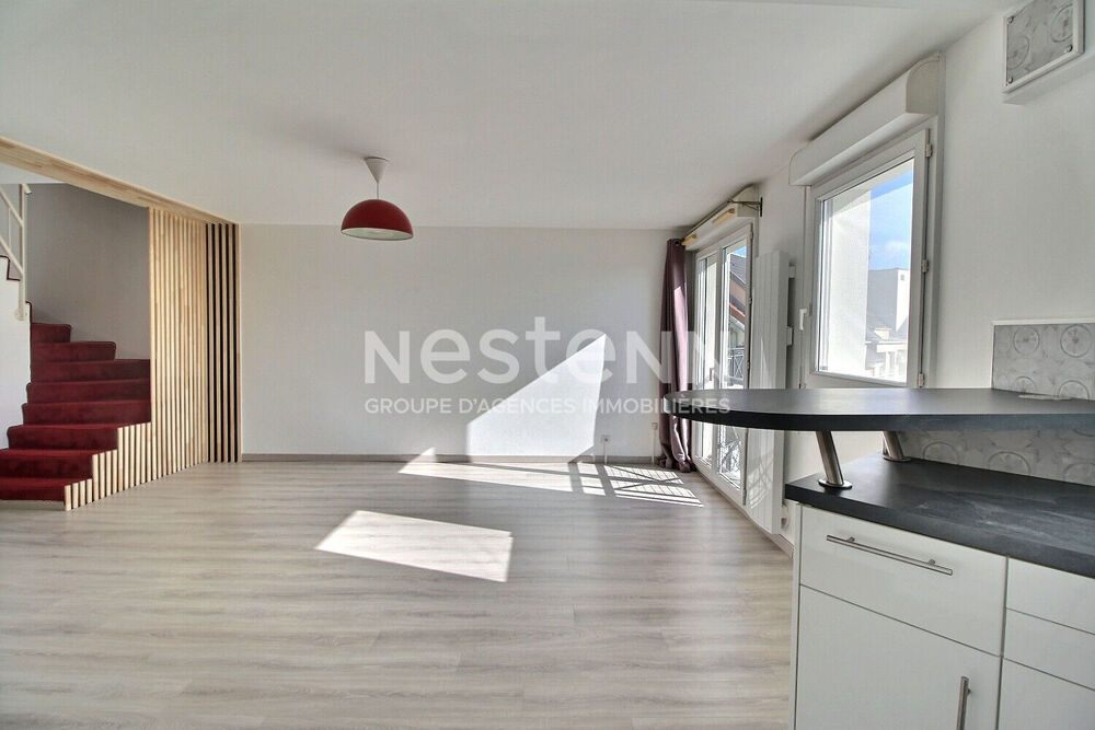 Vente Appartement Superbe appartement en duplex 4 pièces à vendre au dernier étage à Massy Centre Ville Massy