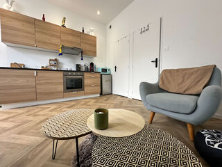  Immeuble à vendre 6 pièces 106 m²