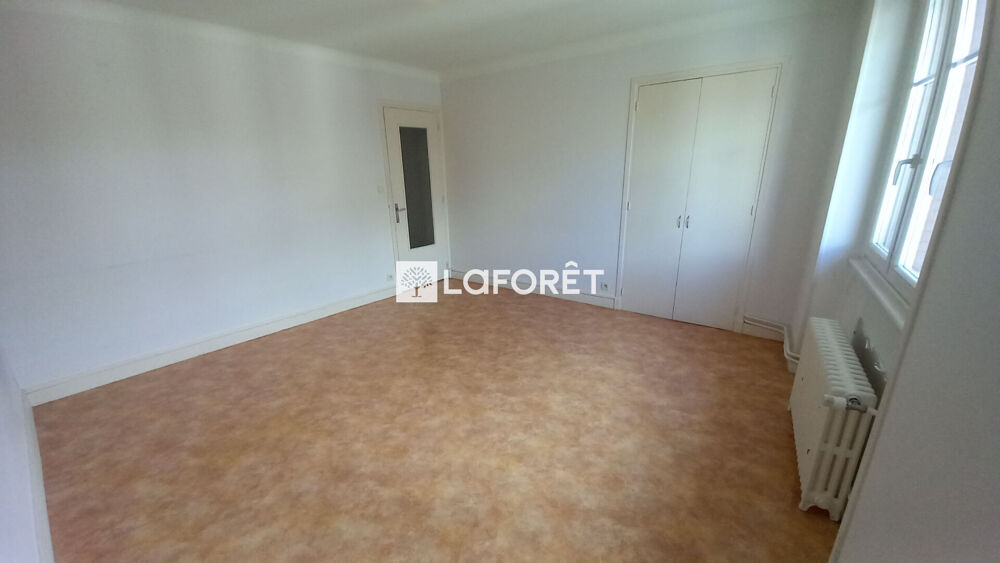 Location Appartement Appartement T3 rénové à Saint-Flour Saint flour