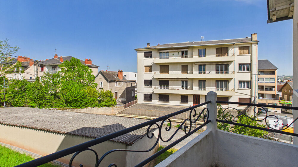 Grand appartement T3 rénové - 3 balcons + véranda + jardin - RODEZ