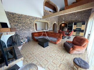  Maison à vendre 7 pièces 183 m²