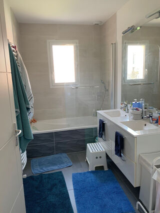  Maison  vendre 6 pices 144 m