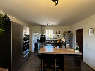  Villa à vendre 6 pièces 180 m²