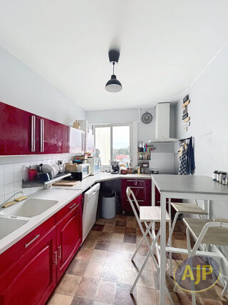  Appartement � vendre 4 pi�ces 76 m�