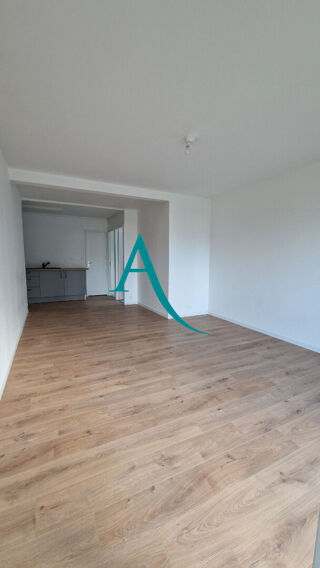  Appartement  vendre 5 pices 84 m