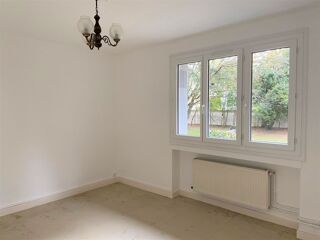  Appartement � louer 4 pi�ces 65 m� Montelimar