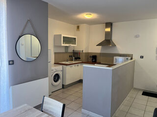  Appartement à louer 2 pièces 44 m²