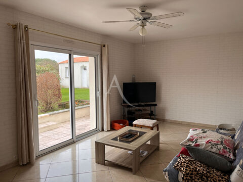   Maison Maison - 5 pi�ce(s) - 153 m�