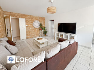  Appartement � louer 4 pi�ces 81 m�