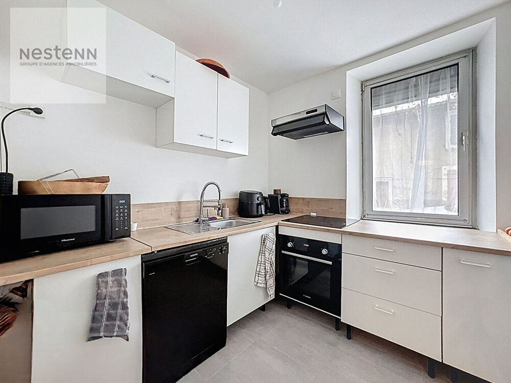 Maison Miramas divisé en deux appartements
