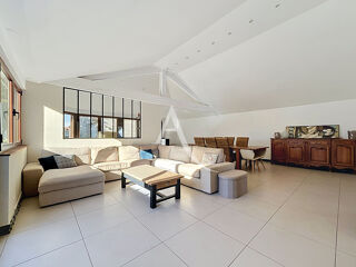  Maison à vendre 9 pièces 225 m²