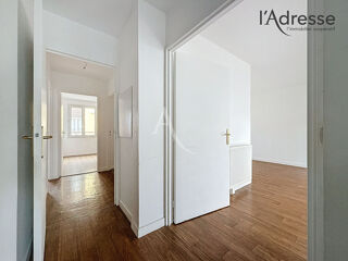  Appartement  vendre 4 pices 1 m