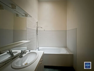  Appartement � louer 5 pi�ces 167 m� Montauban