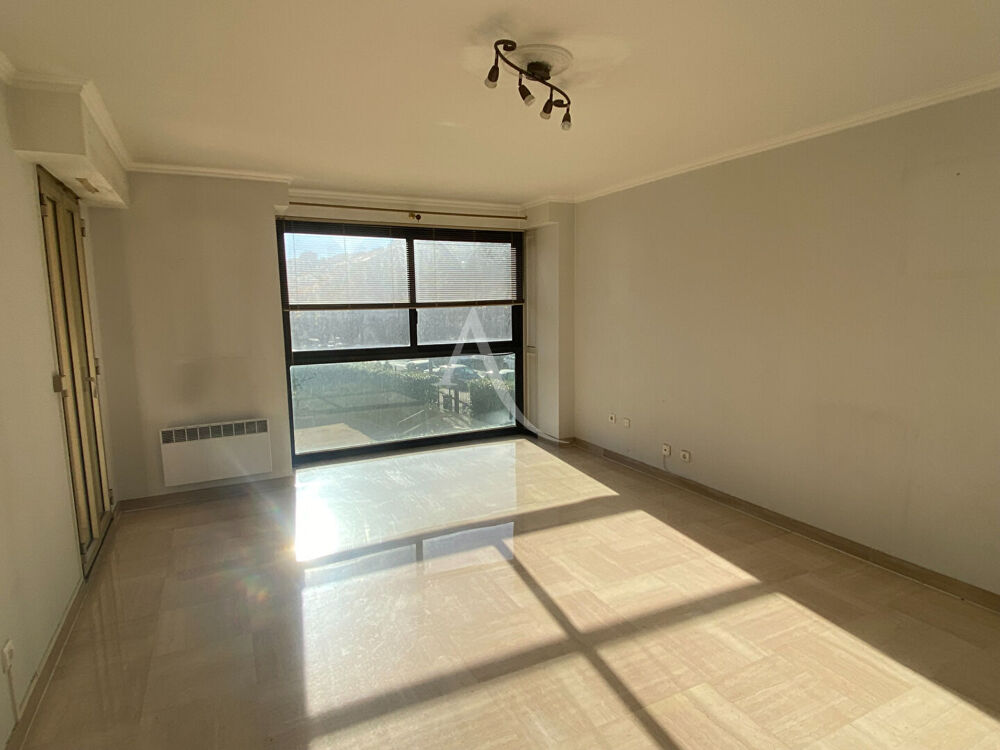 Location Appartement 3 PIECES - AV JEAN BARES Nice