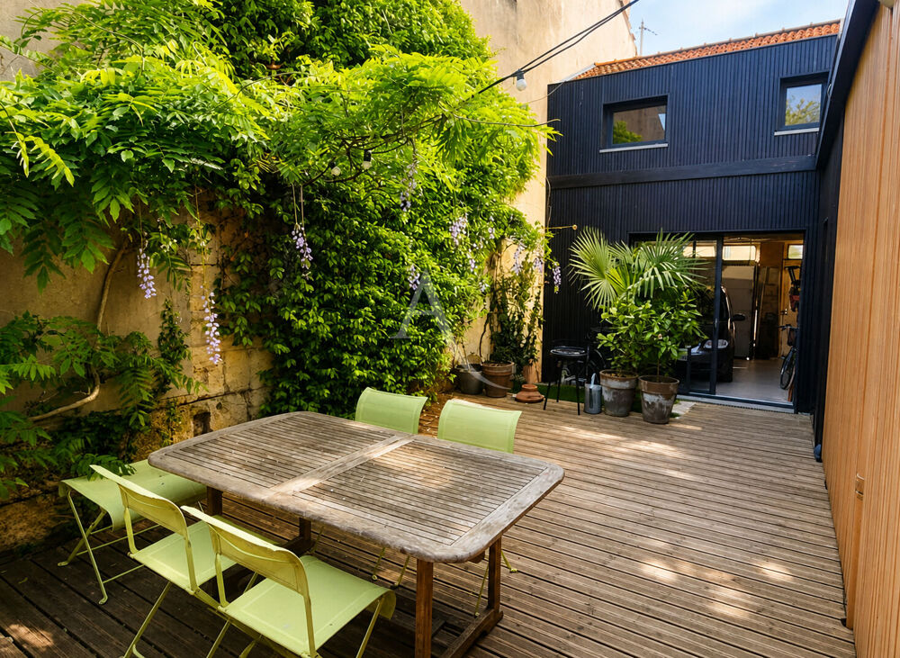 BORDEAUX BARRIERE DE PESSAC - Echoppe de 115m² avec terrasse et garage