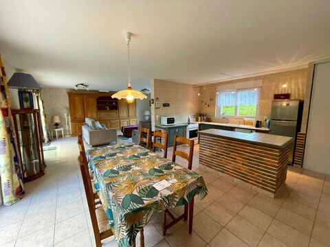  Maison � louer 7 pi�ces 145 m� Fouesnant