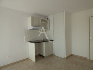  Appartement à louer 2 pièces 43 m²