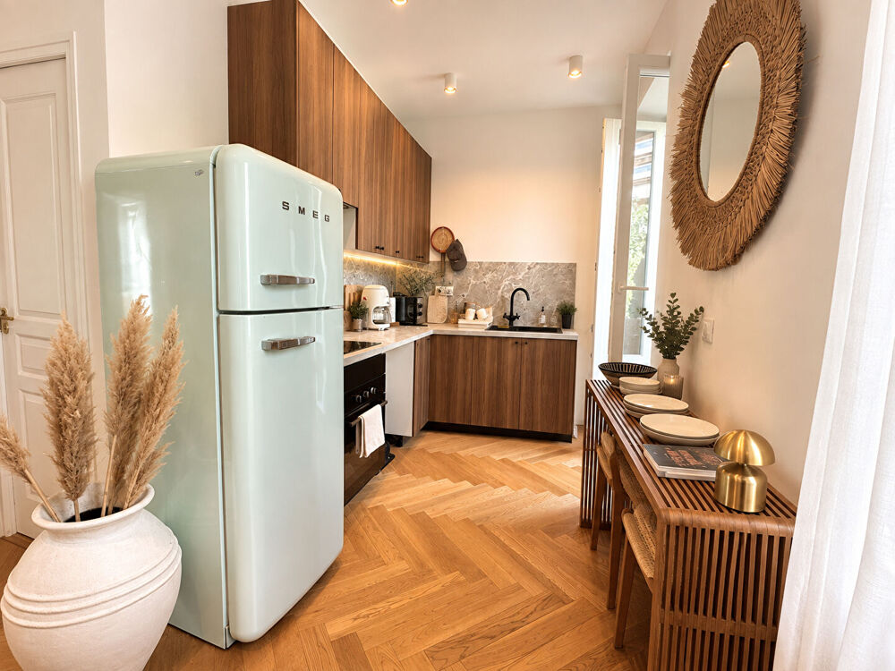 Location Appartement Appartement T3 - Meublé de 55m² - Carré d'Or - Marseille 8ème - Disponible 1er décembre Marseille 8
