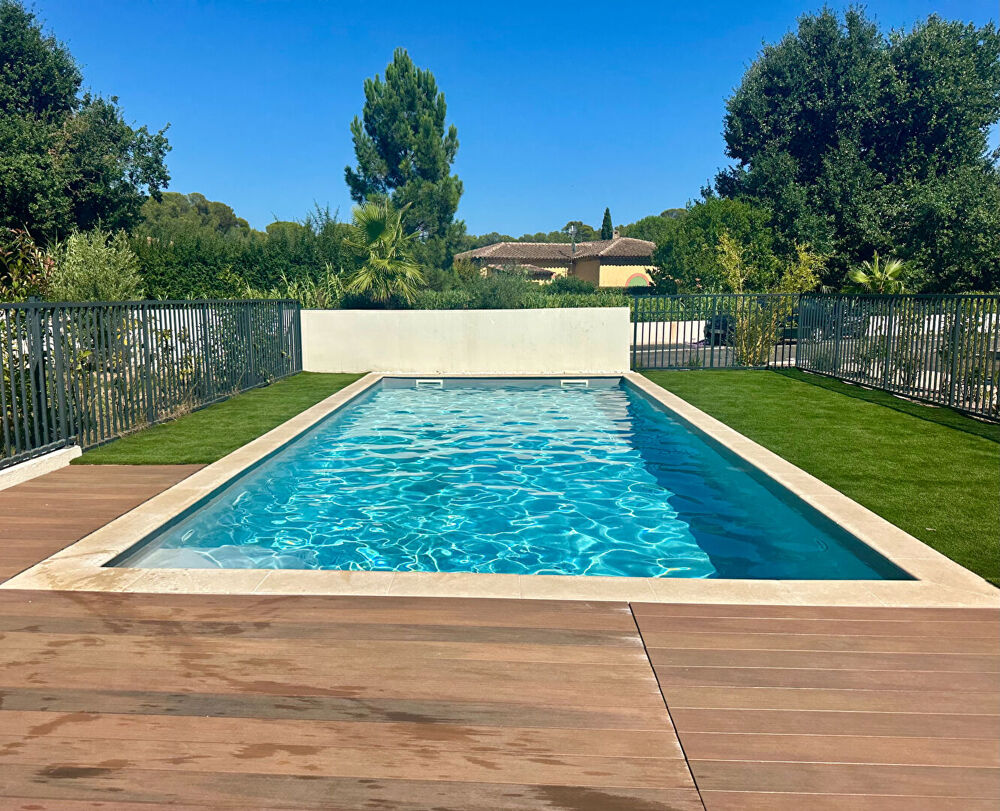 Vente Appartement À vendre : Appartement contemporain 2 pièces  en rez de jardin à Saint-Raphaël Saint raphael