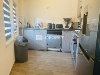  Appartement  vendre 4 pices 85 m