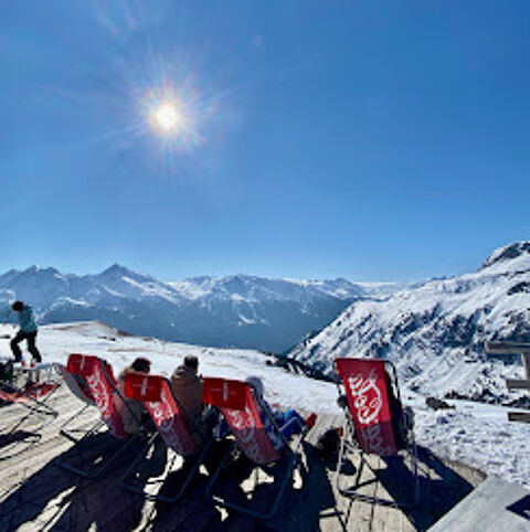   a vendre FRONT DE NEIGE   brasserie gros   CA  vente 100 % des parts 