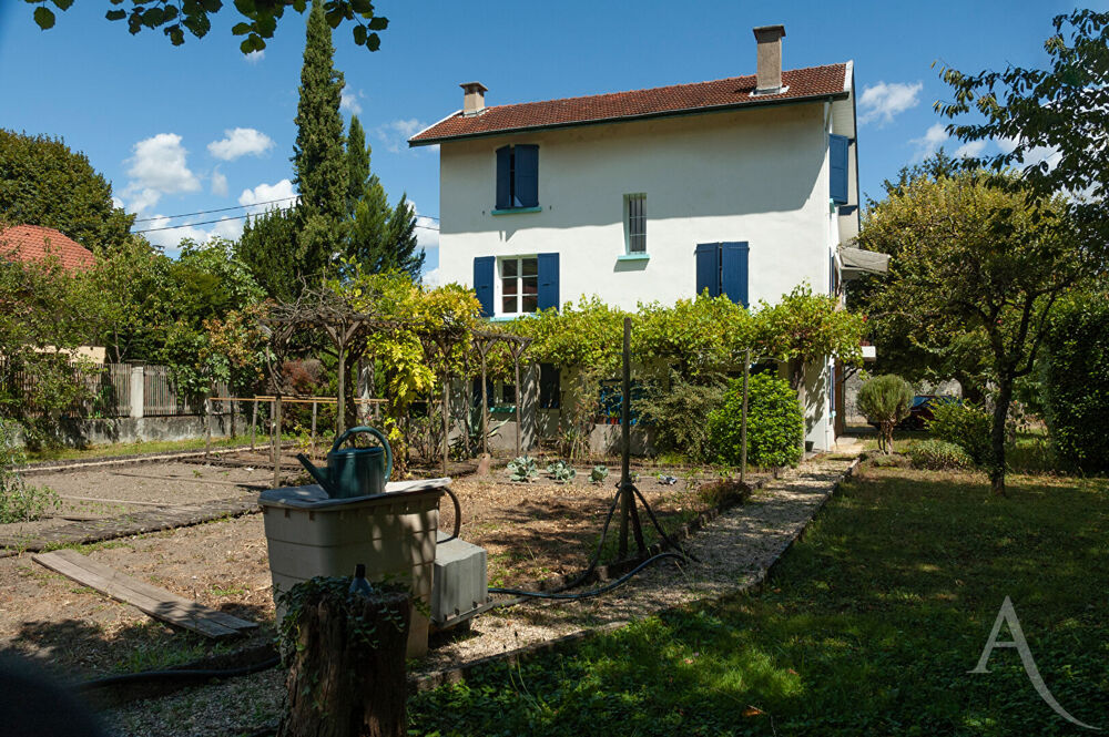 Maison Tullins 7 pièce(s) 200 m2