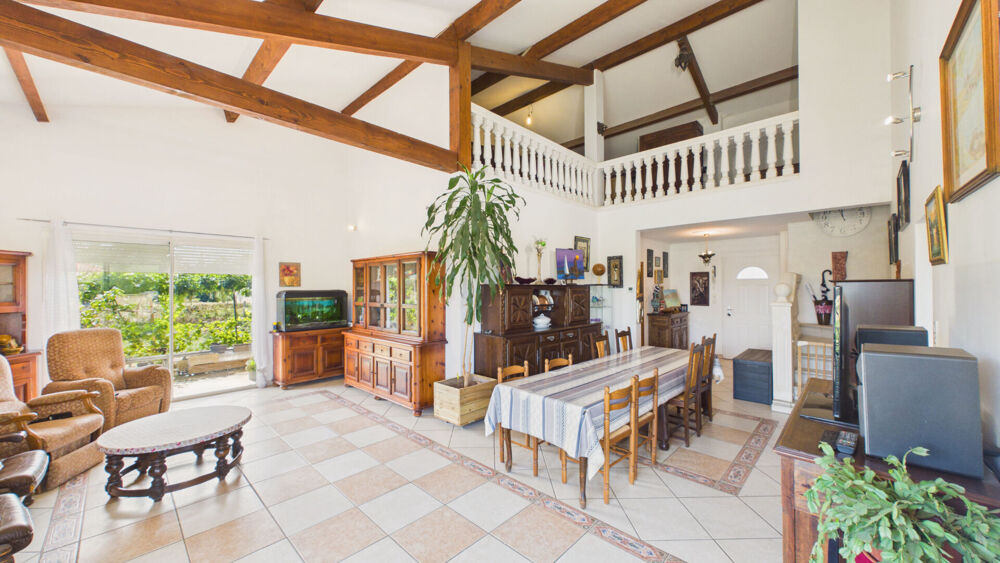 EN EXCLUSIVITE SUR MONTAUBAN AU CALME ET SANS VIS A VIS MAISON DE 200m² sur un terrain de 4000 m²