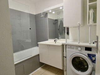  Appartement à louer 2 pièces 41 m²