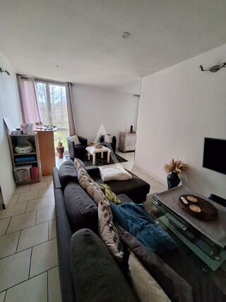  Appartement � louer 4 pi�ces 70 m� Le plessis trevise