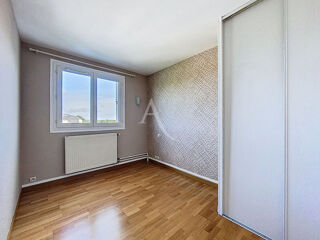  Appartement à vendre 4 pièces 82 m²