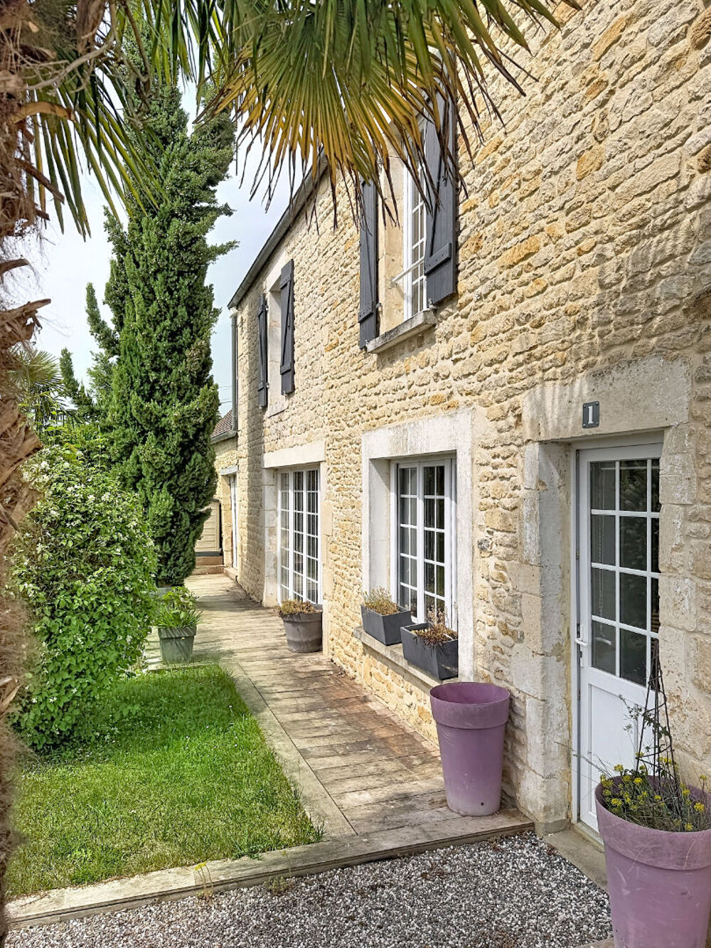 PROCHE FALAISE - Maison en pierre de 180 m2