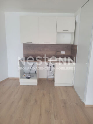  Appartement à louer 3 pièces 61 m²