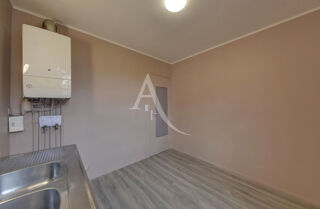  Appartement à louer 2 pièces 49 m²