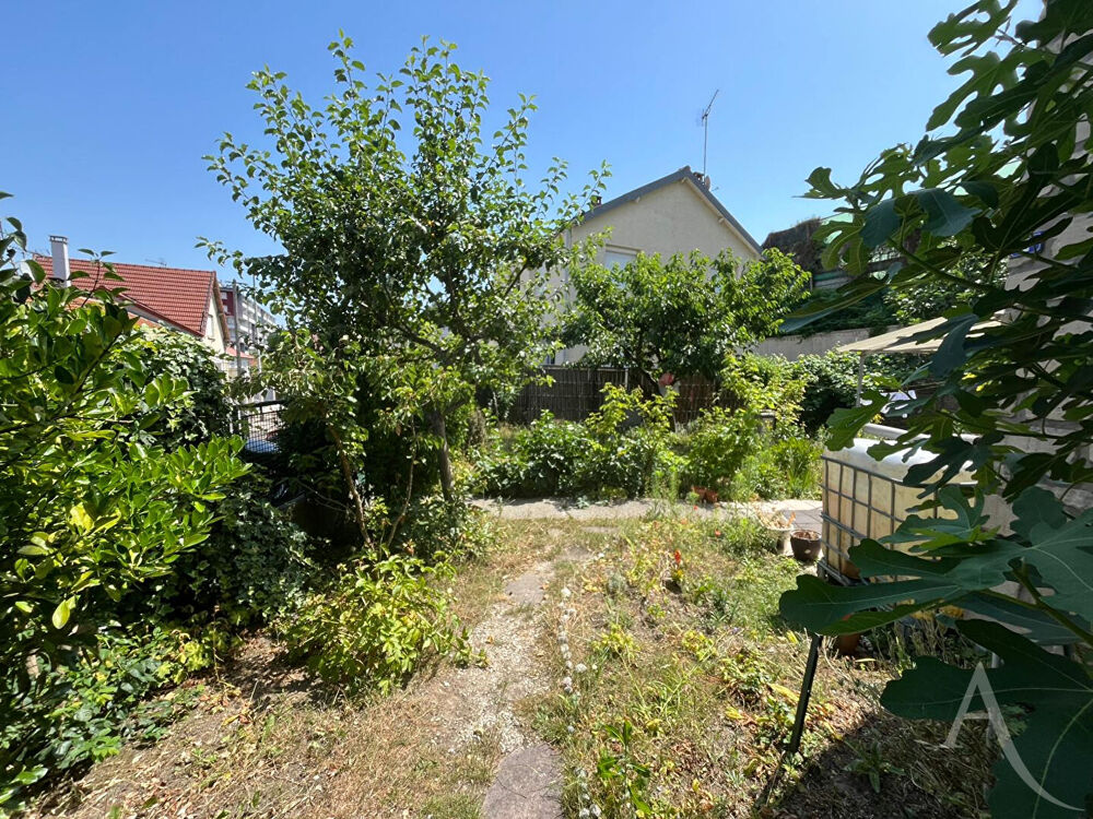 Maison Noisy Le Sec 4 pièce(s) 104 m2