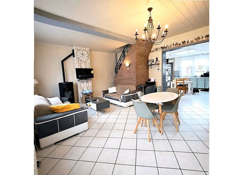 Maison Sin Le Noble