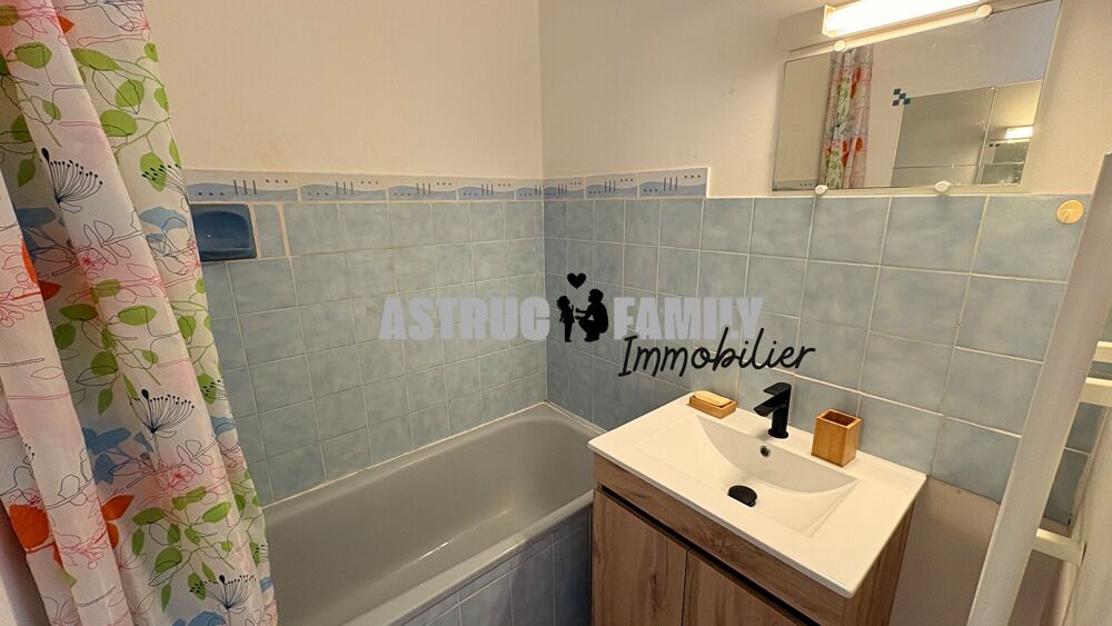 Vente Appartement AIGUES MORTES - Studio avec balcon plein sud et parking privatif Aigues mortes