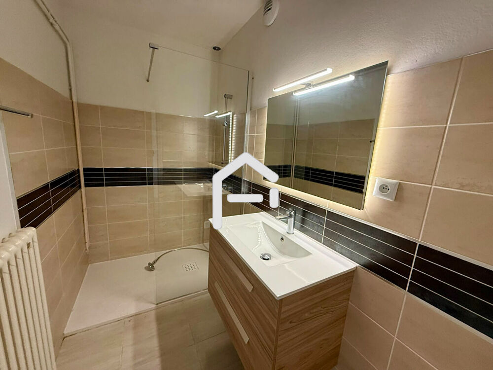 Location Maison A louer : Maison à étage de 5 pièces 130 m²  avec jardin et garage à Toulouse Toulouse