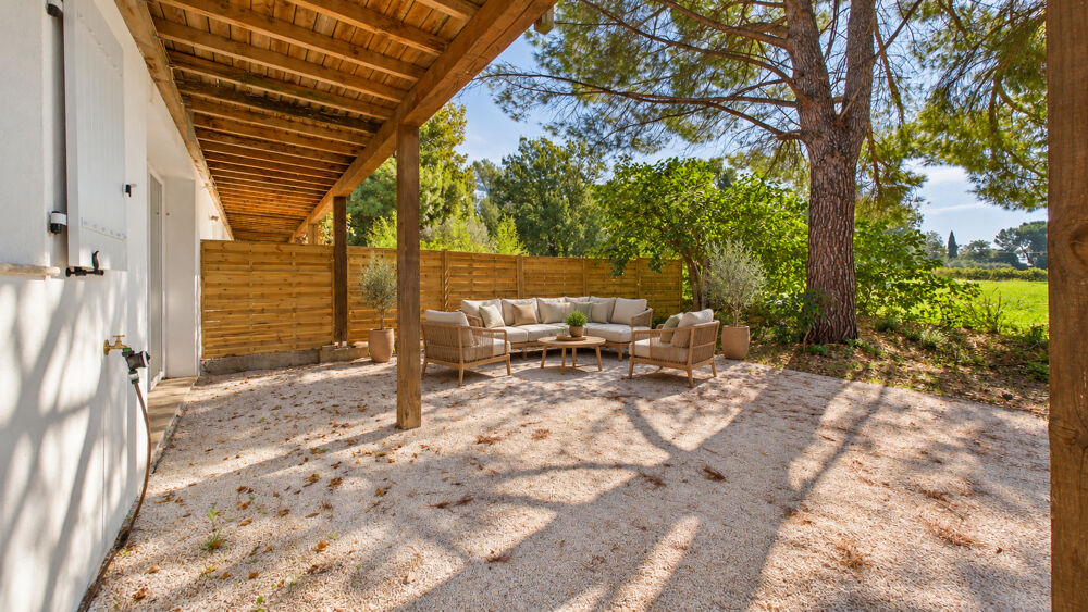 Vente Appartement appartement 3 pièces avec jardin privatif à aix-en-provence , quartier recherché de la souque Aix en provence